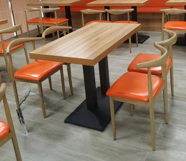 防火曲木餐桌椅 北歐 雙人木餐桌 四人木餐桌 六人木餐桌 （QQW）